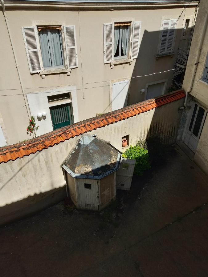 Le Gambetta Apartment Poitiers Bagian luar foto